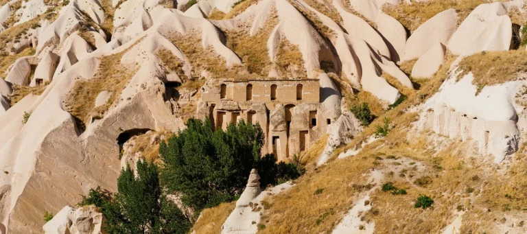 classic-cappadocia-tour-endless-cappadocia-3