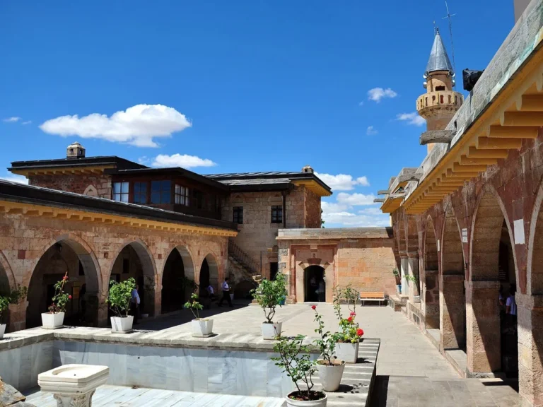 hacibektas-endless-cappadocia-4